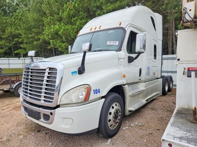 3AKJGLD50GS****** 2016 Freightliner Cascadia 125