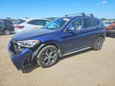 WBXHT3C32J5****** 2018 BMW X1