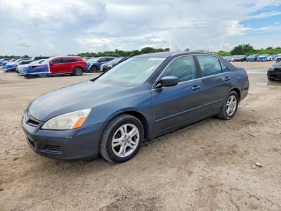 1HGCM56376A****** 2006 Honda Accord