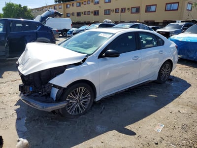 3KPF54AD3PE****** 2023 Kia Forte