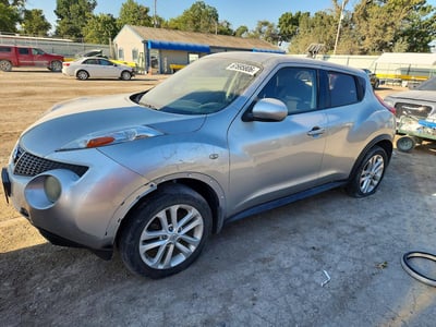 JN8AF5MV5BT****** 2011 Nissan Juke