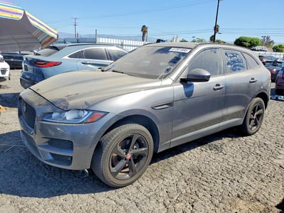 SADCJ2FXXJA****** 2018 Jaguar F-PACE