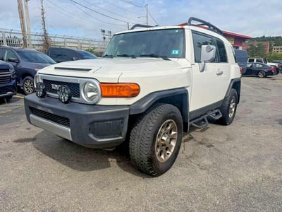 JTEBU4BF1CK****** 2012 Toyota FJ Cruiser