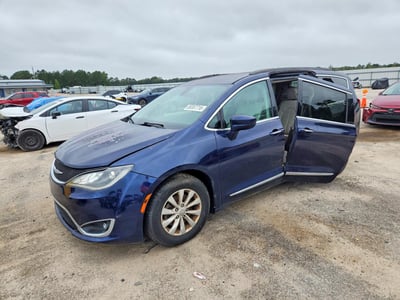 2C4RC1BG9HR****** 2017 Chrysler Pacifica