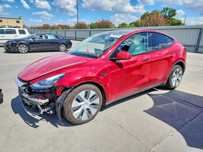 7SAYGDEE2NF****** 2022 Tesla Model Y