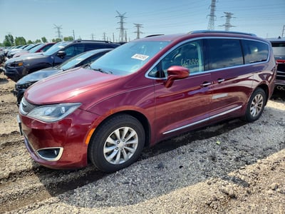 2C4RC1BG0JR****** 2018 Chrysler Pacifica