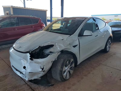 7SAYGDEE5RA****** 2024 Tesla Model Y