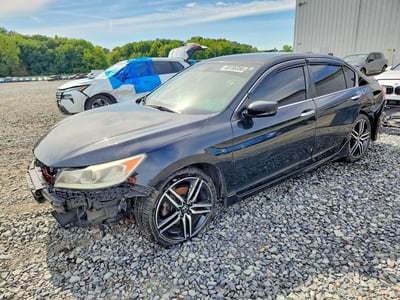 1HGCR2F50HA****** 2017 Honda Accord