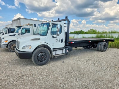 3ALACWFC6JD****** 2018 Freightliner M2