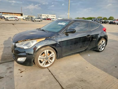 KMHTC6AD5HU****** 2017 Hyundai Veloster