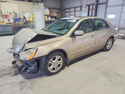 1HGCM568X7A****** 2007 Honda Accord