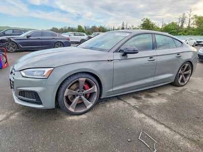 WAUB4CF53KA****** 2019 Audi S5
