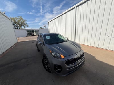 KNDPN3AC2H7****** 2017 Kia Sportage