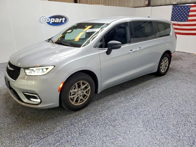 2C4RC1BG3TR****** 2026 Chrysler Pacifica