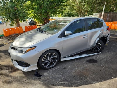 JTNKARJE0JJ****** 2018 Toyota Corolla