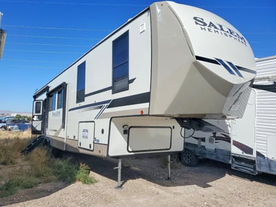 4X4FSBP20RV****** 2024 Forest River Salem Laminated Towables