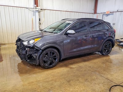 KNDCC3LCXJ5****** 2018 Kia Niro