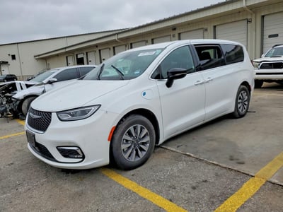 2C4RC1S74SR****** 2025 Chrysler Pacifica Hybrid