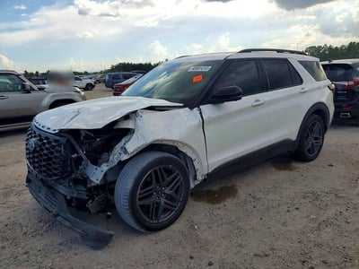 2025 Ford Explorer