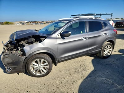 JN1BJ1CR1JW****** 2018 Nissan Rogue Sport