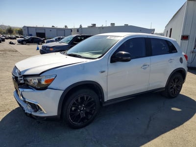 JA4AP3AU1KU****** 2019 Mitsubishi Outlander