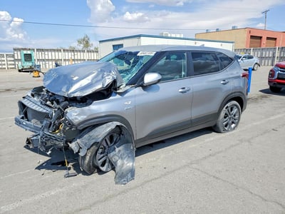 KNDEPCAA6M7****** 2021 Kia Seltos