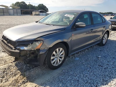 1VWAH7A31DC****** 2013 Volkswagen Passat