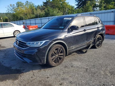 3VV8B7AX7NM****** 2022 Volkswagen Tiguan