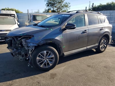 JTMRJREVXHD****** 2017 Toyota RAV4
