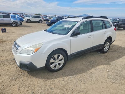 4S4BRBAC4D3****** 2013 Subaru Outback