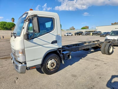 4UZBVH110KG****** 2019 Mitsubishi Fuso Fec7ts