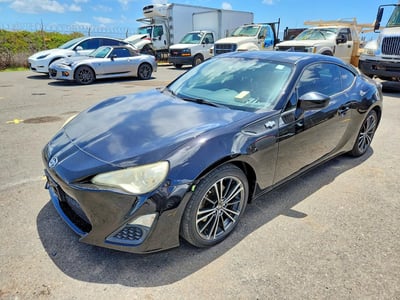 JF1ZNAA14D2****** 2013 Scion FR-S