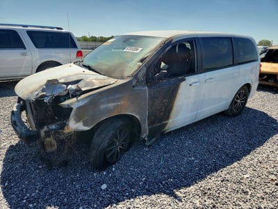 2C4RDGEG3JR****** 2018 Dodge Grand Caravan