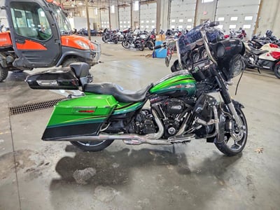 1HD1PZ818BB****** 2011 Harley-Davidson Flhxse2 Cvo