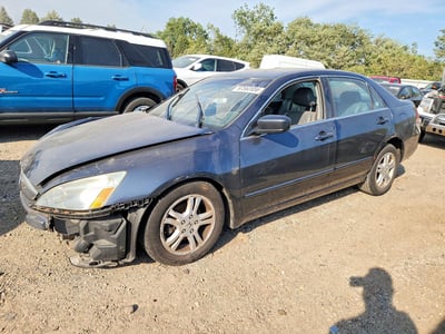 1HGCM56847A****** 2007 Honda Accord