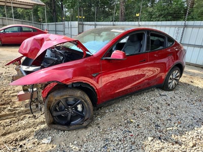 7SAYGDEE0TA****** 2026 Tesla Model Y