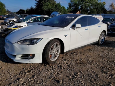 5YJSA1CN7DF****** 2013 Tesla Model S