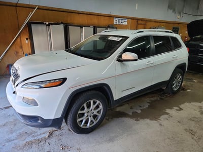 1C4PJMCB5FW****** 2015 Jeep Cherokee