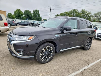 JA4J24A56JZ****** 2018 Mitsubishi Outlander