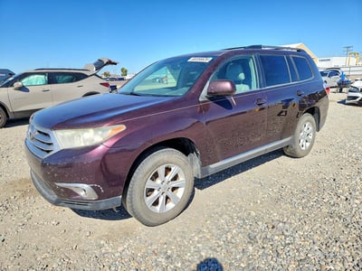 5TDZK3EH6DS****** 2013 Toyota Highlander