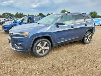 1C4PJMDX5KD****** 2019 Chrysler Cherokee