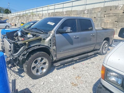 1C6SRFMT1KN****** 2019 RAM 1500