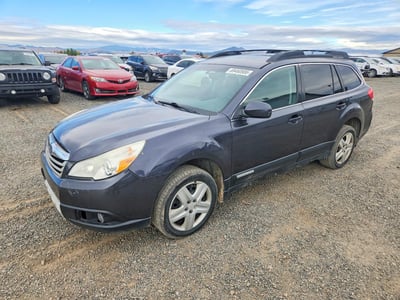 4S4BRCKC2B3****** 2011 Subaru Outback