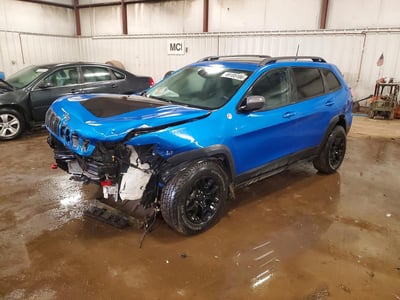 1C4PJMBX1KD****** 2019 Jeep Cherokee