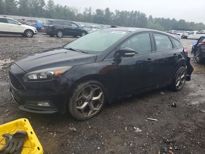1FADP3L92GL****** 2016 Ford Focus