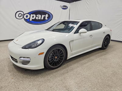 WP0AA2A75DL****** 2013 Porsche Panamera