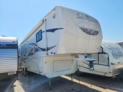 5SFGF30268E****** 2008 Heartland RV Cyclone 3912 / Big Country 3300rl / Big Horn 3100r