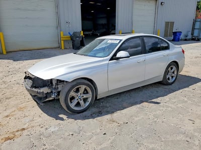 WBA3A5C52CF****** 2012 BMW 3 Series