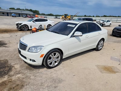 WDDGF54X88R****** 2008 Mercedes-Benz C-Class