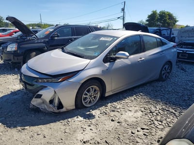 JTDKARFP6J3****** 2018 Toyota Prius Plug-In